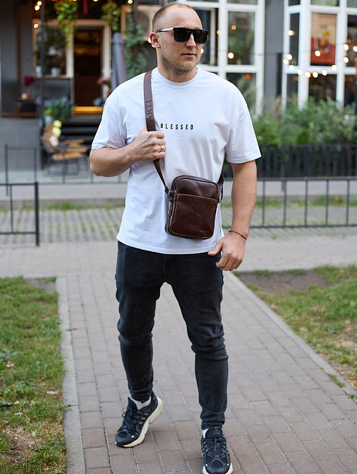 Мужской мессенджер через плечо 20х16х6, сумка планшетка для города, борсетка для телефона, коричневая Киев - изображение 4