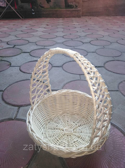 Білий плетений кошик овальний Київ - фото 8