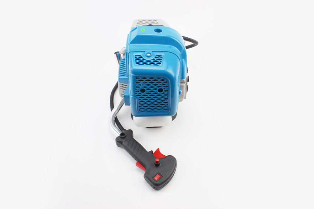 Тример (мотокоса) MAKITA GT4800 - 4,8кВт (шпуля-1шт+ніж 3Т-1шт+40Тпоб-1шт, труба D-28mm x 9T) Киев - изображение 5