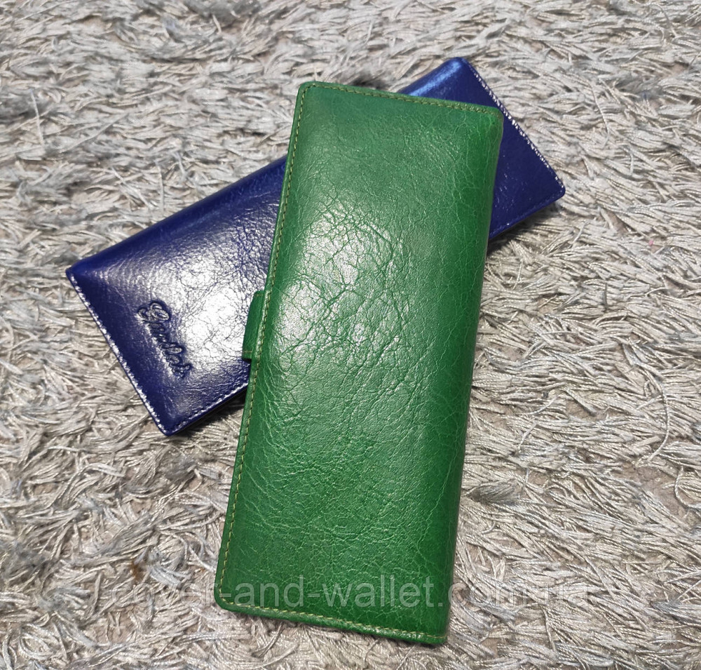 Містка жіноча шкіряна кредитниця на багато карток зеленого кольору Guxilai Київ - фото 6
