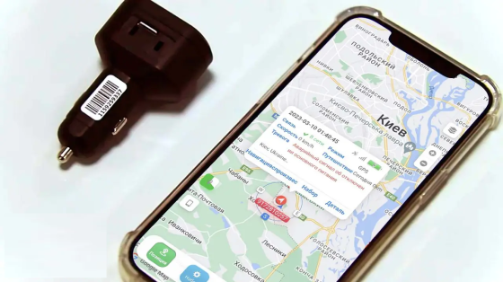 Автомобильный GPS-трекер SinoTrack ST909 с микрофоном в прикуриватель Киев