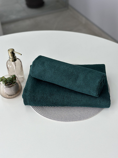 Комплект полотенец однотонных Ideal Textile 50х90см + 100х150см 450 г/м2 изумрудный Черновцы - изображение 4