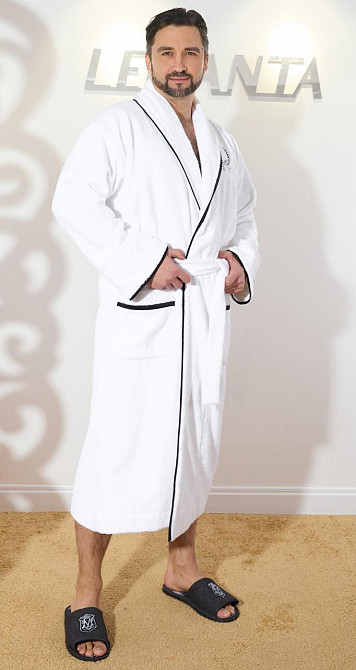 Чоловічий махровий халат із вишивкою й кантами корисний подарунок Київ - фото 6