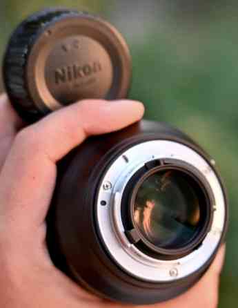 Объектив: Nikon AF-S 85mm.1.8G Киев