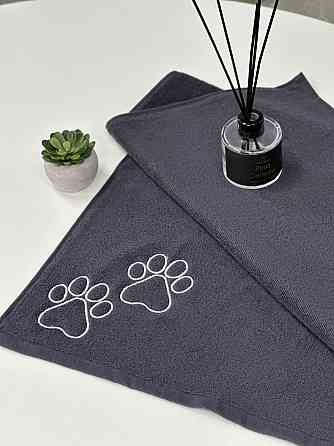 Полотенце махровое для животных с лапками от Ideal Textile 50х90 см 450 г/м2 графитовое Черновцы