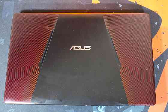 Игровой мощный ноутбук ASUS ROG Strix GL553VE i5-7300HQ /16 GB / 2 шт SSD/GeForce GTX 1050 Ti Б\У Киев