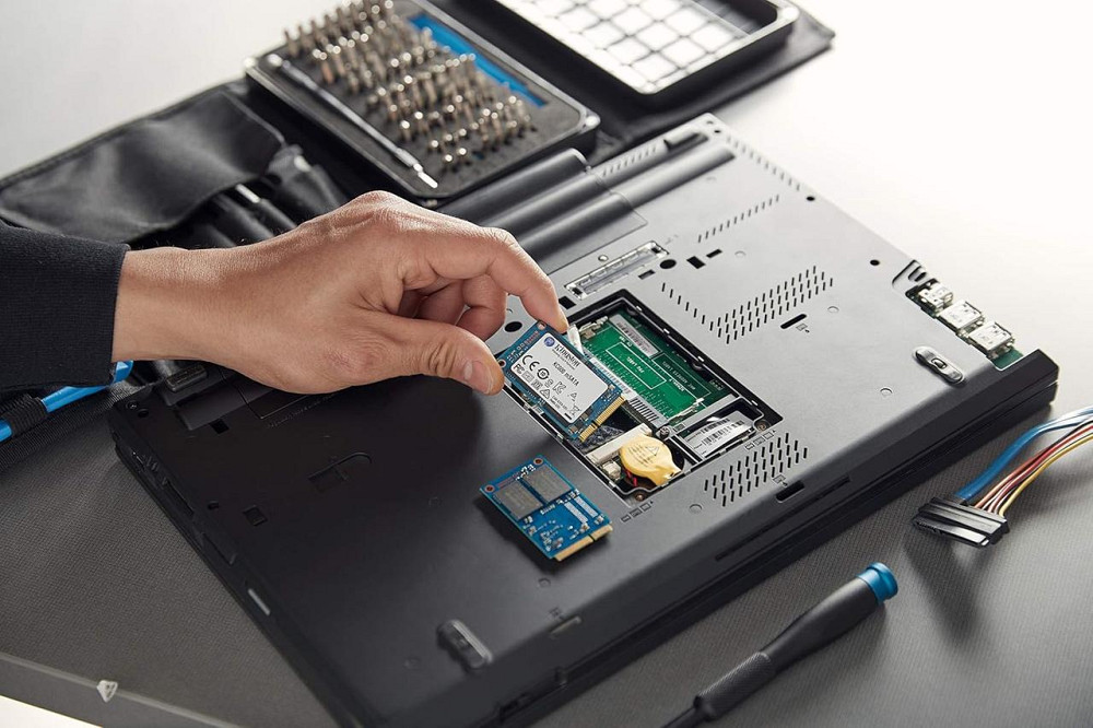 SSD Kingston KC600 256GB mSATA SATA3 внутрішній для ноутбука та ПК чорний Київ - фото 5