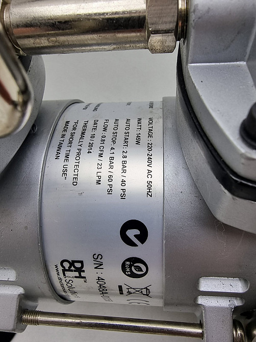 Двоциліндровий безмасляний поршневий компресор DHCL Solutions S/N: 4048A-00258 (товар вживаний) Луцьк - фото 2