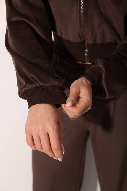 Жіночий прогулянковий костюм-двійка: кофта на блискавці та штани велюр Шоколадний, 48/52 Одеса - фото 5