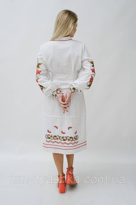 Жіноча вишита сукня на льоні Калина Кривий Ріг - фото 3