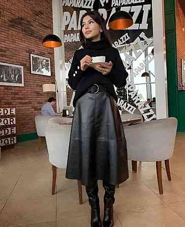 Женская базовая миди юбка из экокожи 48/52 Одесса