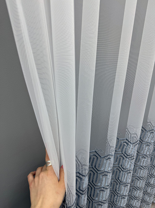 Тюль VR-Textil 1519т Фатин з вишивкою Білий з сіро-блакитним 250х250 см (49-346) Київ - фото 4