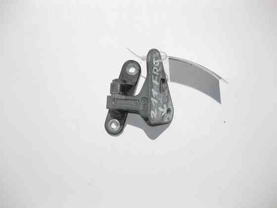 Mercedes-Benz  A2117201837 Нижня петля передніх правих дверей CLS C219 E-Class W211 Одеса