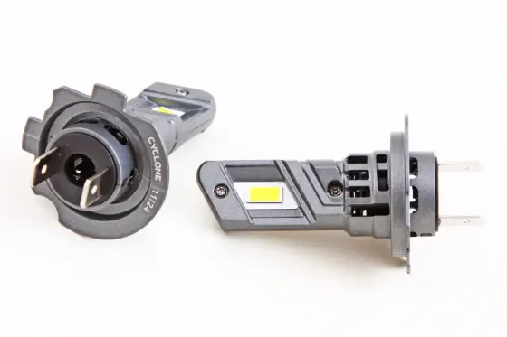 Лампа диодная   H7  12В  6700лм/5000К/25Вт/GC7535 Cyclone как галогенная с кулером Винница