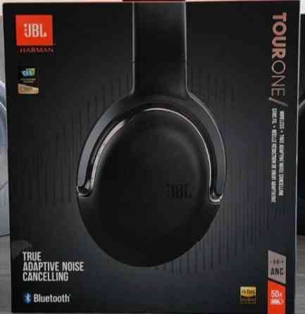 Наушники JBL Tour One (1747.8)Нові. Киев