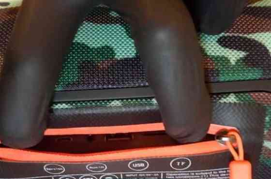 Колонка портативная , большая , безпроводная 28См. Киев