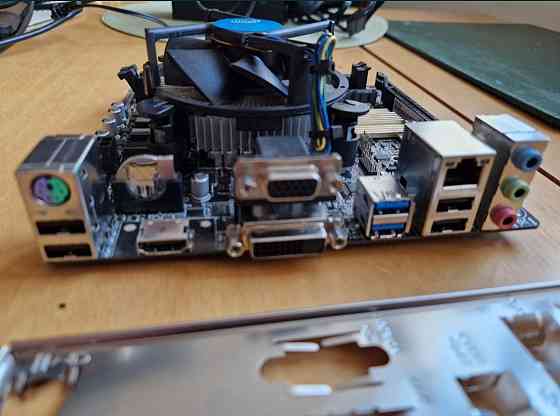 Материнська плата ASUS H110l — Plus Socket 1151 mini itx. Київ