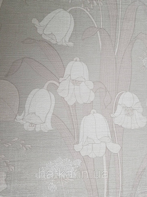 Шпалери вінілові Lutece Melody 51197007 квіти троянди дзвіночки листя білі бежеві на світло-сірому тлі Київ - фото 5