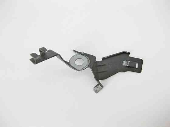 Mercedes-Benz  A2115460043 Металевий утримувач електропроводів на задньому лівому кулаку E-Class W211 CLS C219 SL R230 Одеса