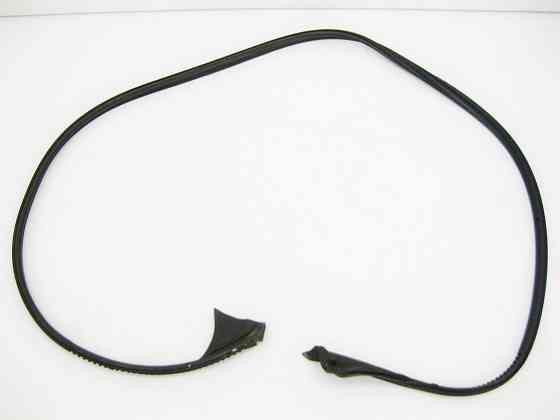 Mercedes-Benz  A1176730421 Ущільнювач молдингу над дверима праворуч CLA C117 Одеса