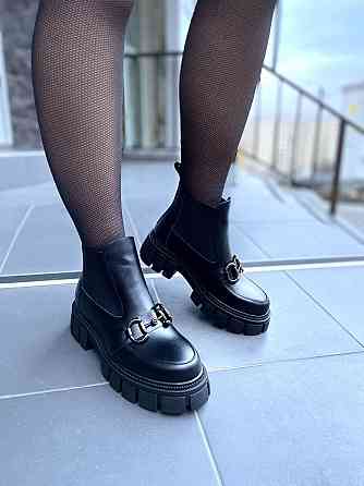 SOTHBY'S Черевики жіночі Sothby's чорні натуральна шкіра весна-осінь 36-39 (4984) Коломыя