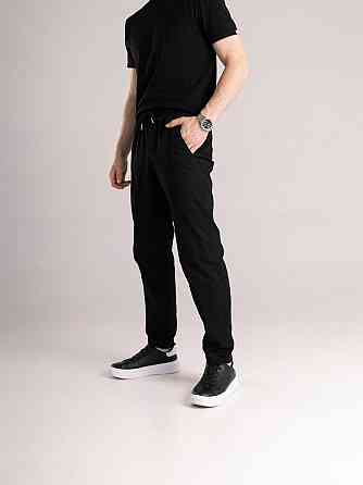 Мужские черные брюки демисезонные котоновые прямого кроя Pobedov Step Киев