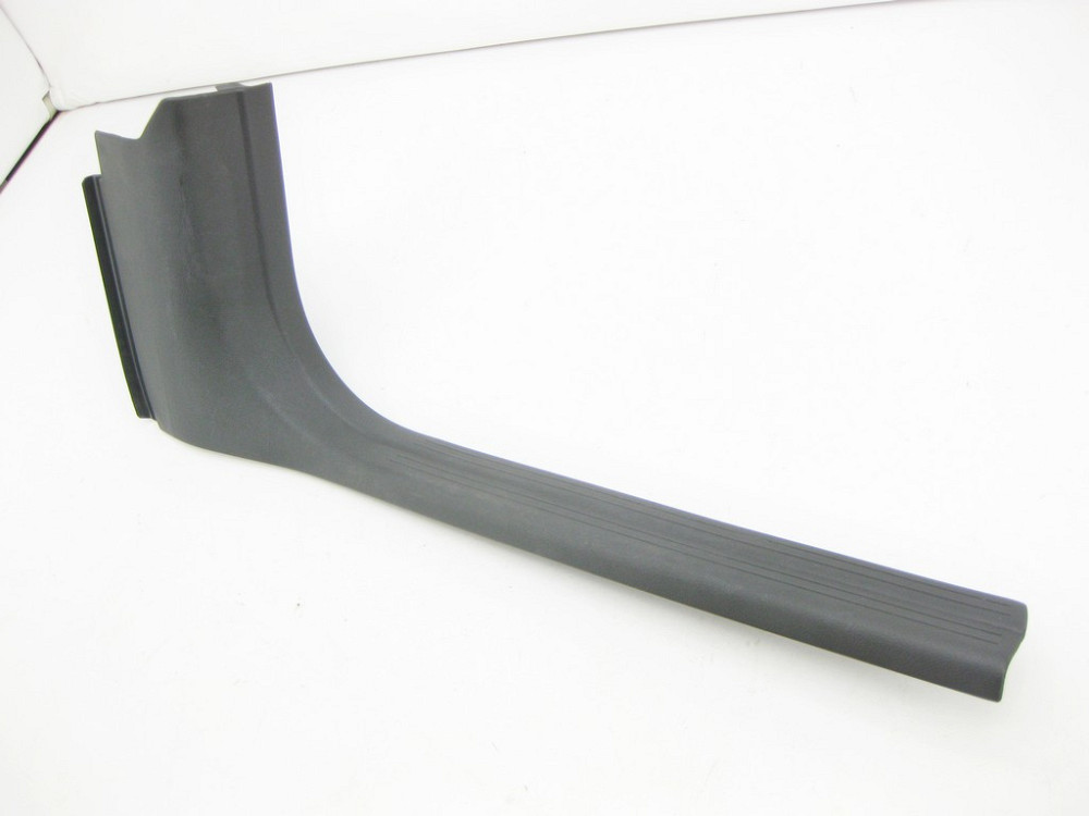 Mercedes-Benz  A2466800206 9H68 Пластиковий поріжок отвору передніх правих дверей CLA Shooting Brake X117 CLA C117 GLA X156 A-class W176 B-class W242  Одесса - изображение 5