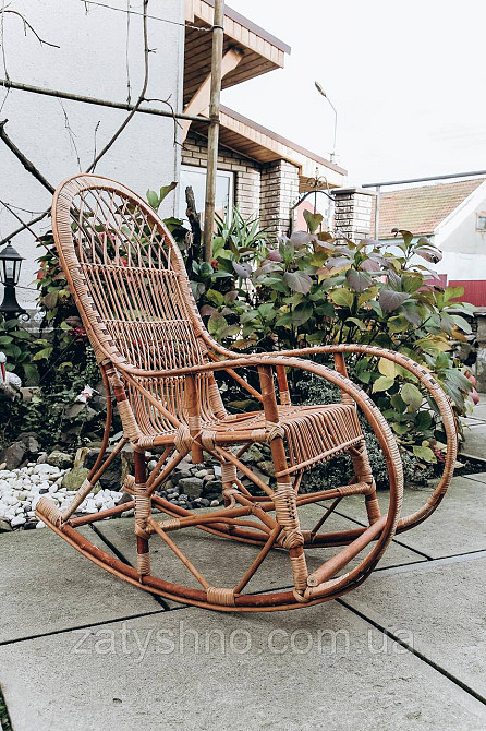 Кресло качалка кофейная для дачи | кресло качалка садовая из лозы | качалка дачная Киев - изображение 1
