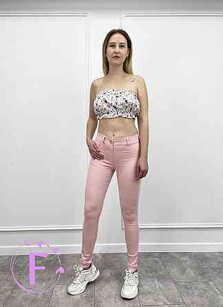 Летний топ с рюшами «Ruffie» оптом 46, Білий, В трояндах Киев