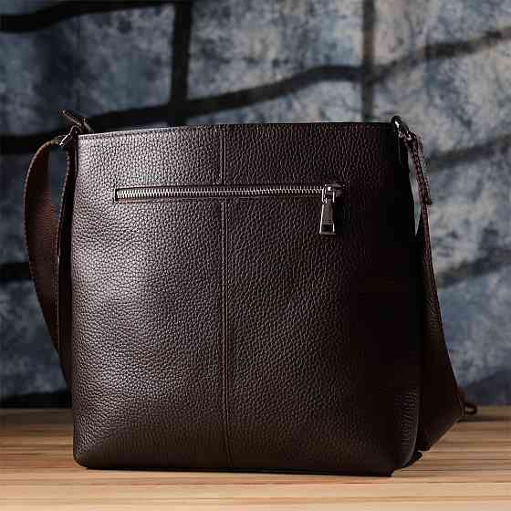Стильна сумка через плече для чоловіків із натуральної шкіри GRANDE PELLE 22884 Коричневий Київ