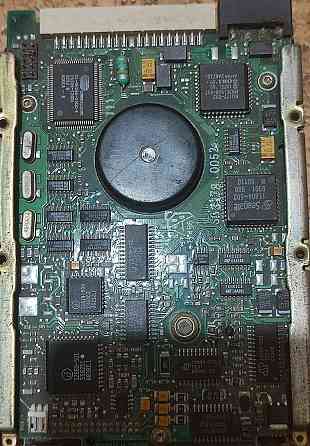 Вінтажний жорсткий диск. Київ
