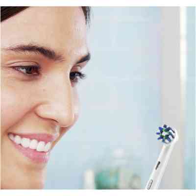 Електрична зубна щітка Oral-B D305.513.3X Black Вінниця