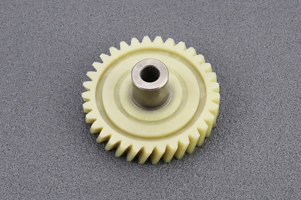 Шестерня привода ведуча (D-74mm, d1-10mm, d2-20mm, H-32,5mm, Z-33 нахил зубів вправо) Vorskla Киев - изображение 1