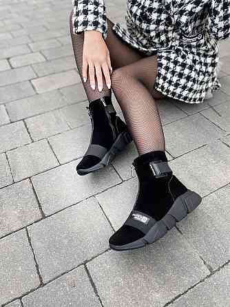 Черевики жіночі VLADEKS чорні натуральна замша 37р.-24см. 39р.-25см. висота 13см. (3907) Коломыя