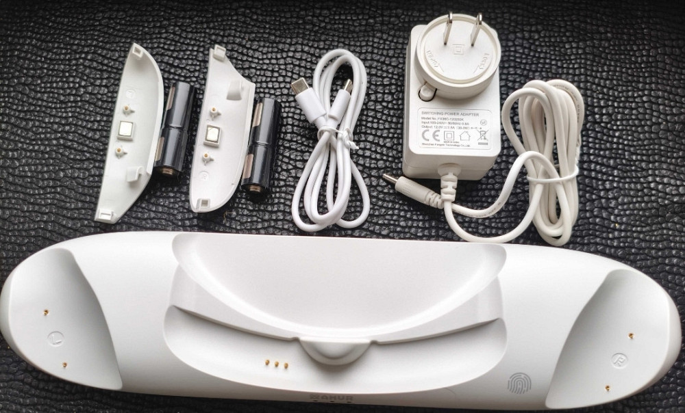 AMVR Q3HC1 Magnetic Charging Dock Meta Quest 3 Зарядная Док -станция. Харьков - изображение 1