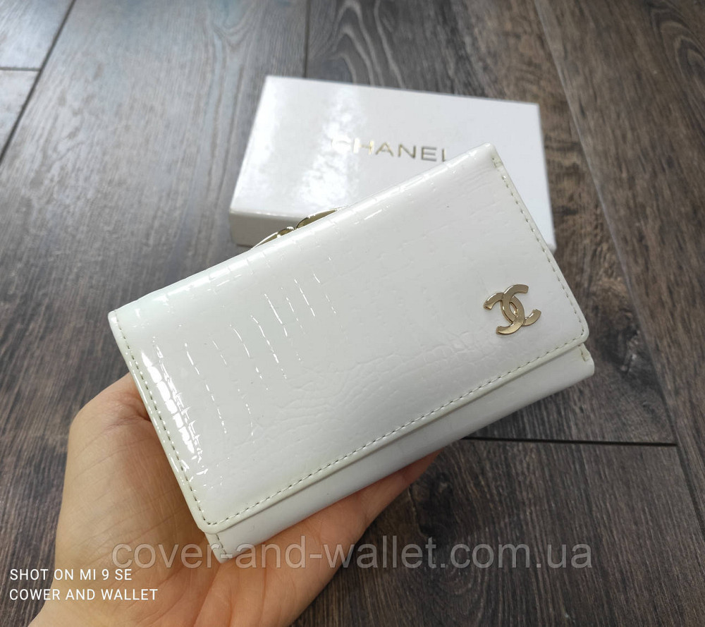 Компактный женский кошелёк под кожу крокодила белого цвета CH 8003 Киев - изображение 6