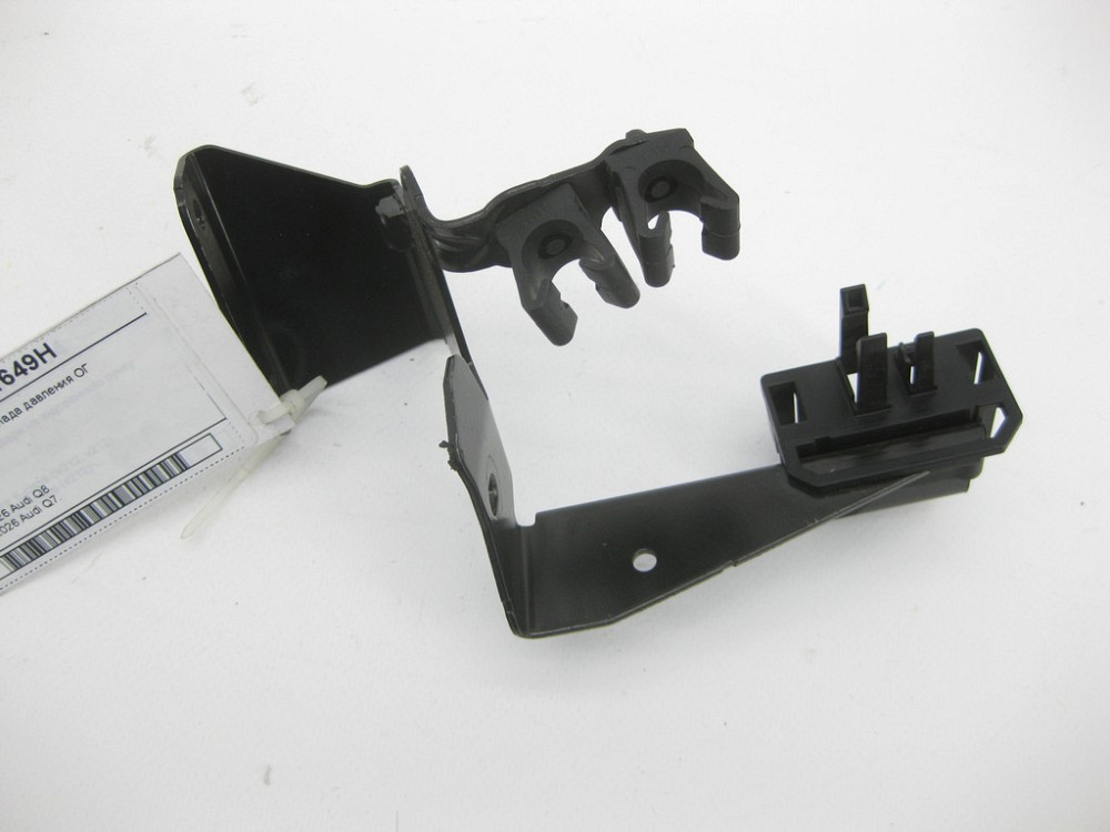 VAG  4M0131649H Кронштеїн датчика перепаду тиску ОГ металевий Одеса - фото 1