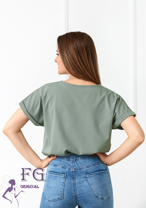 Літня блузка футболка вільного крою "Moment" оптом | Норма і батал Оливковий, 50-52 Київ - фото 3