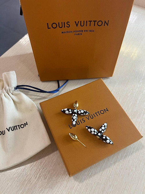 Сережки Louis Vuitton з позолотою – елегантність і стиль у кожній деталі Одеса - фото 4