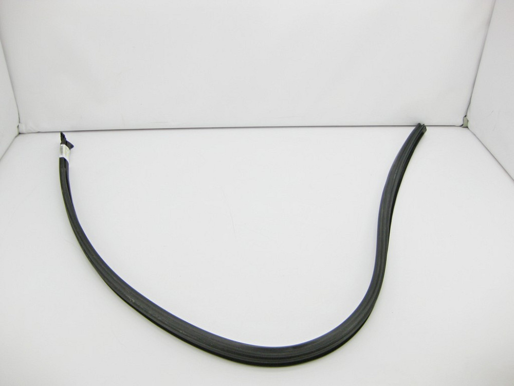 Mercedes-Benz  A2097200278 Ущільнювальна гумка правих дверей CLK C209 Одесса - изображение 6