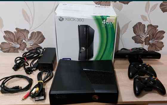 Приставка Xbox 360 slim 320 gb + kinect. Киев