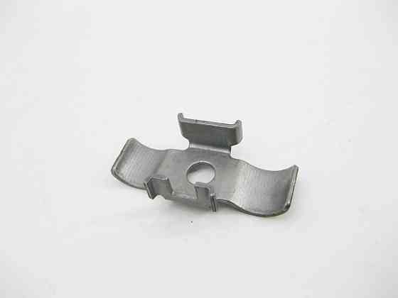 Mercedes-Benz  A6512300040 Утримувач шлангів датчика фільтра сажі E-class W212 SLK/SLC R172 C-Class W204 C-Class Coupe C204 C-Class Estate S204 S-clas Одеса