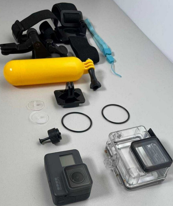 Камера GoPro HERO 5 с картой памяти , аксесуарами Киев - изображение 1