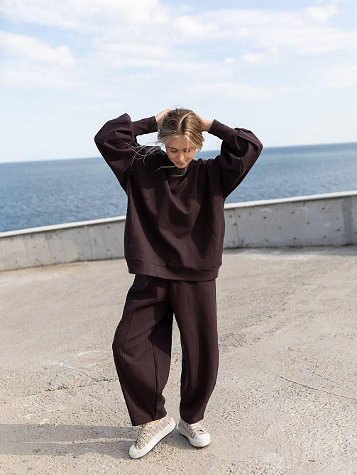 Женский оверсайз костюм: объемная кофта с трендовыми брюками бананами турецкий дабл фейс 100% хлопок Шоколад Одесса - изображение 3