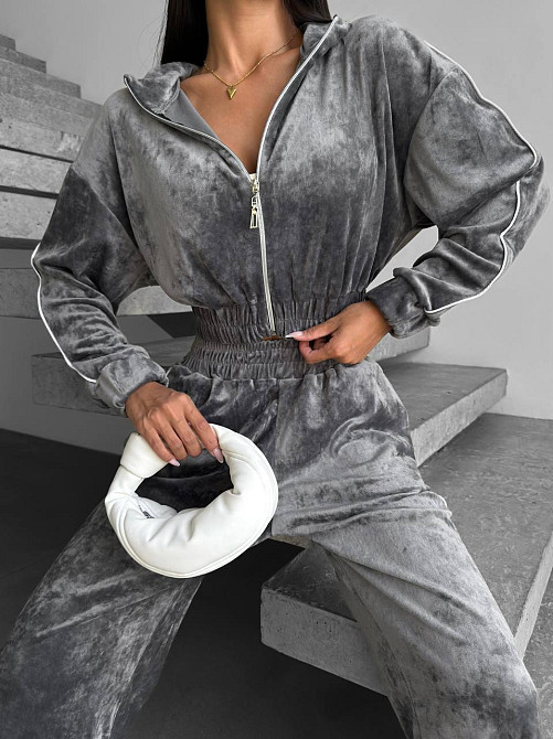Женский прогулочный костюм двойка: зип кофта и брюки из мраморного велюра Серый, 44/46 Одесса - изображение 4