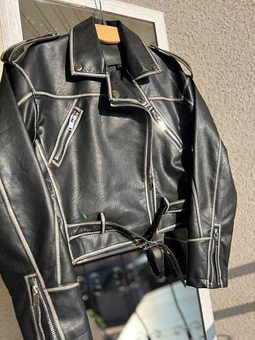 Куртка жіноча Aftf Basic 2466 коротка косуха блискавки пояс варені шви екошкіра чорна, чорний, L Київ - фото 13