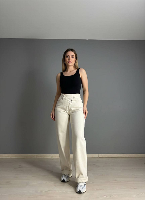 Джинсы женские Its Basic 3847-7S6 straight fit с асимметричной застежкой бежевые, бежевый, 38, 38, 75 см, 102 см Киев - изображение 1