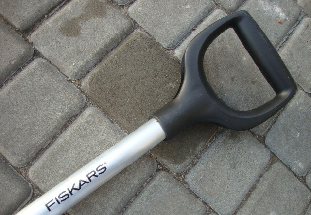 Лопата (Скрепер) для Снігу Fiskars (143060/1001636) Алюмінієва Нововолинськ - фото 9
