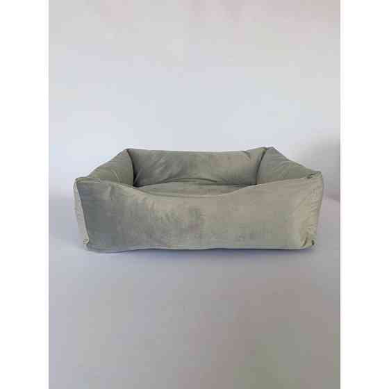 Лежанка для домашніх тварин собак та кішок велюр Incor Сірий 10041 S (50/40/18) Киев