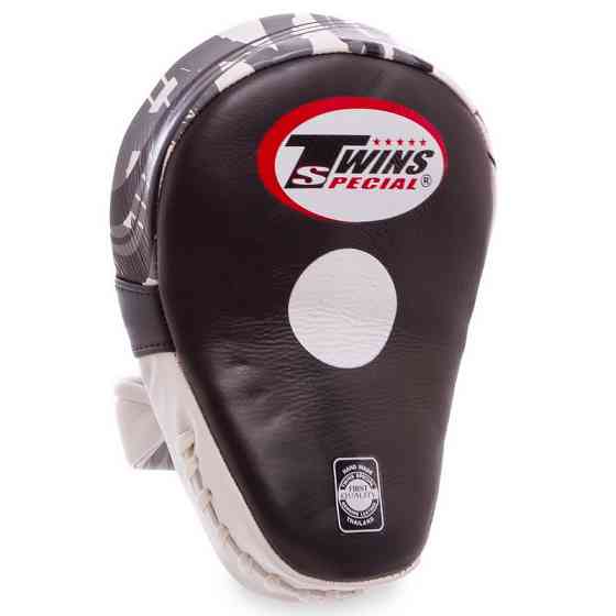 Лапа вигнута для боксу та єдиноборств TWINS PML10 розмір 18x27x4,5 см чорний-білий Київ